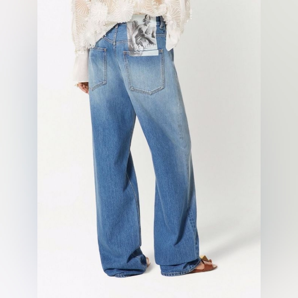 NWT sz 27 $990 Valentino jeans